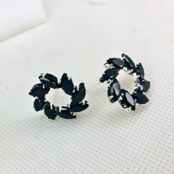 Silver-Black-Stud-Earring